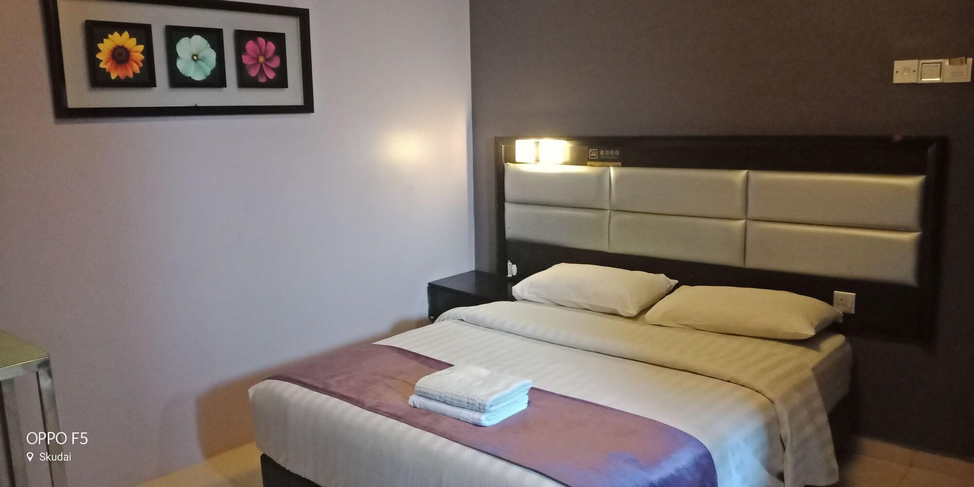 T Hotel Johor Bahru Skudai Ngoại thất bức ảnh