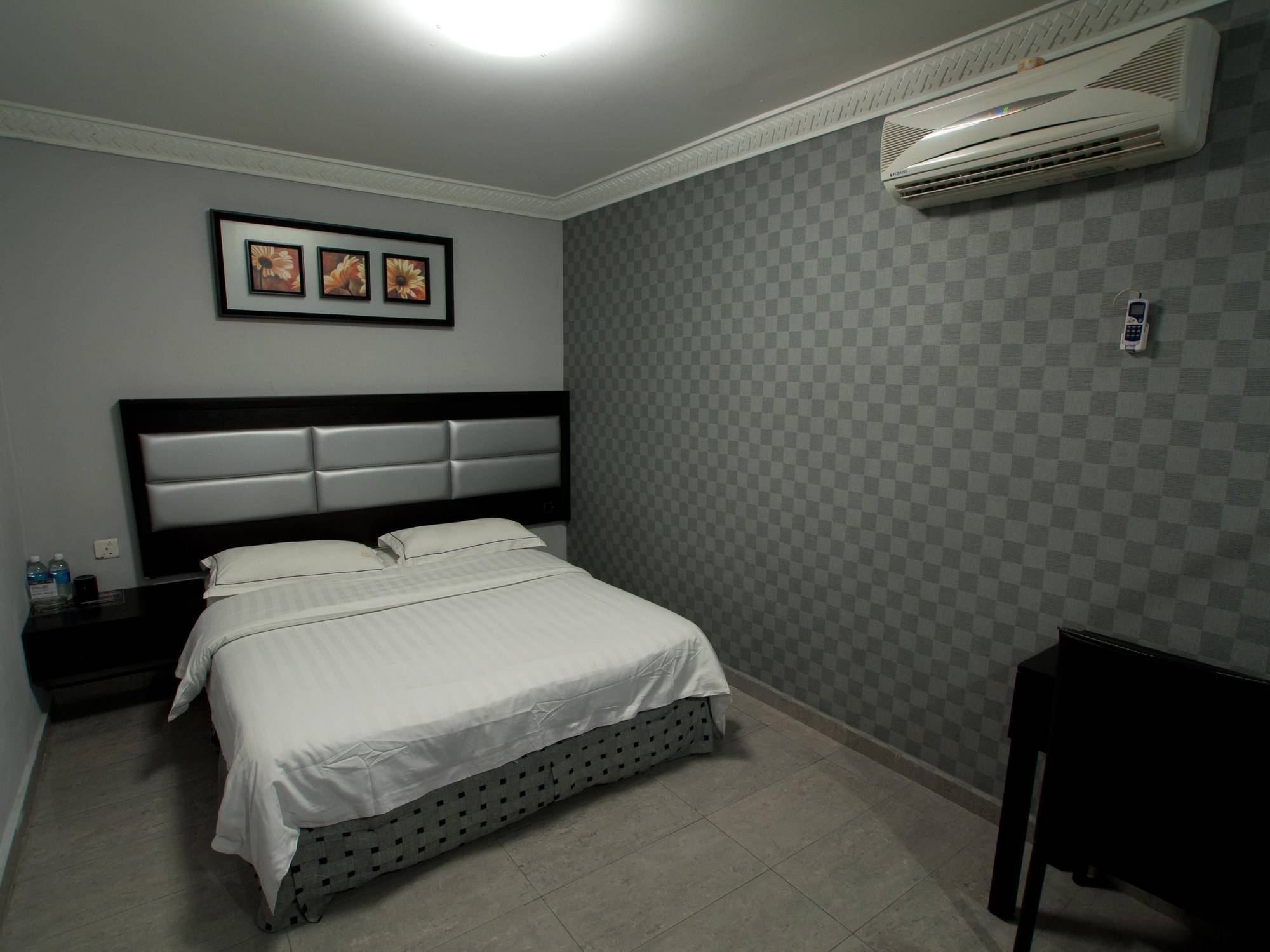 T Hotel Johor Bahru Skudai Ngoại thất bức ảnh